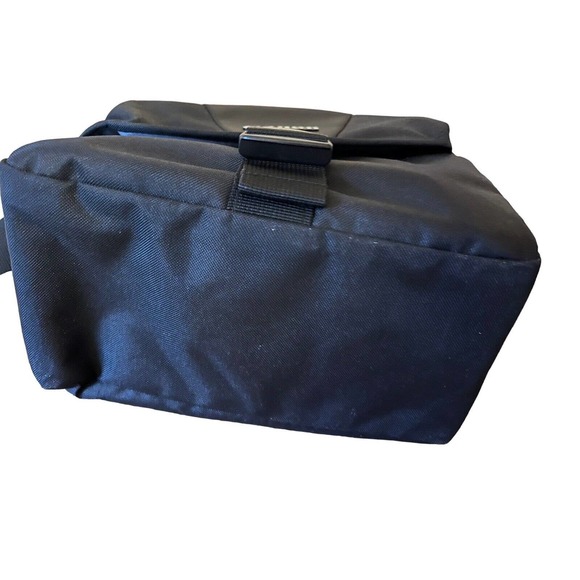 Canon 200ES EOS Shoulder Bag Camera Bag With Spare Camera Strap - Picture 7 of 12